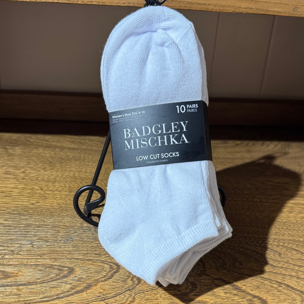 Badgley Mischka White Low Cut Socks - 10 Pack